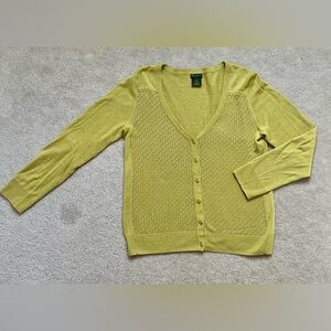 Linen/cotton knit vneck cardigan/sweater w eyelet crochet detail chartreuse